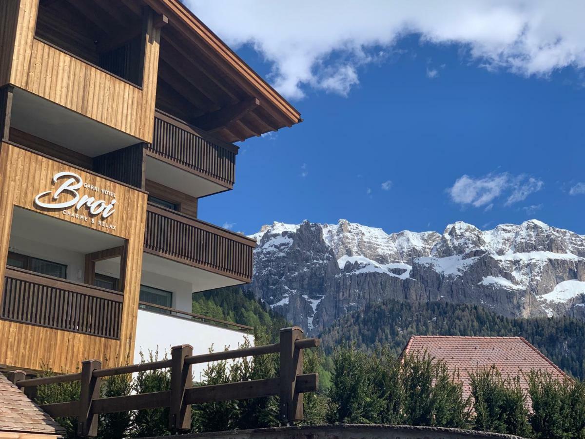 Hotel Garni Broi - Charme & Relax Σέλβα ντι Βαλ Γκαρντένα Εξωτερικό φωτογραφία